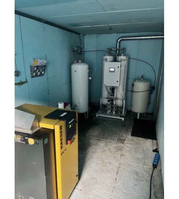 Oxygen generator